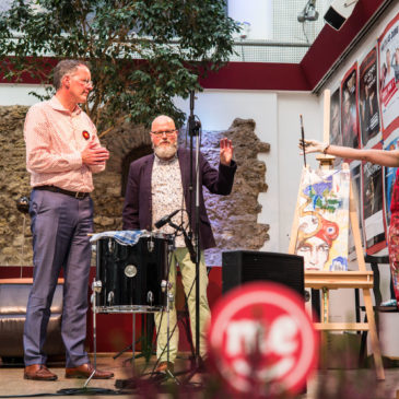 Michael Ebling, Andreas Toschka und Bianca Wagner bei der Vorstellung "Künstler für Michael Ebling" am 13. Oktober 2019 im Mainzer Unterhaus
